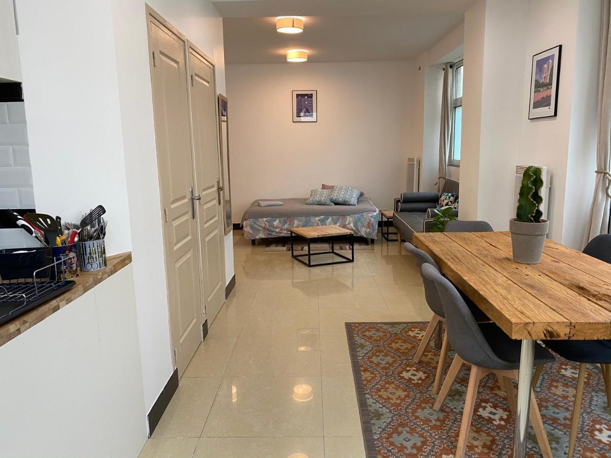 Large And Unique Souplex 60Sqm, Well Located Apartment Paris Exterior photo